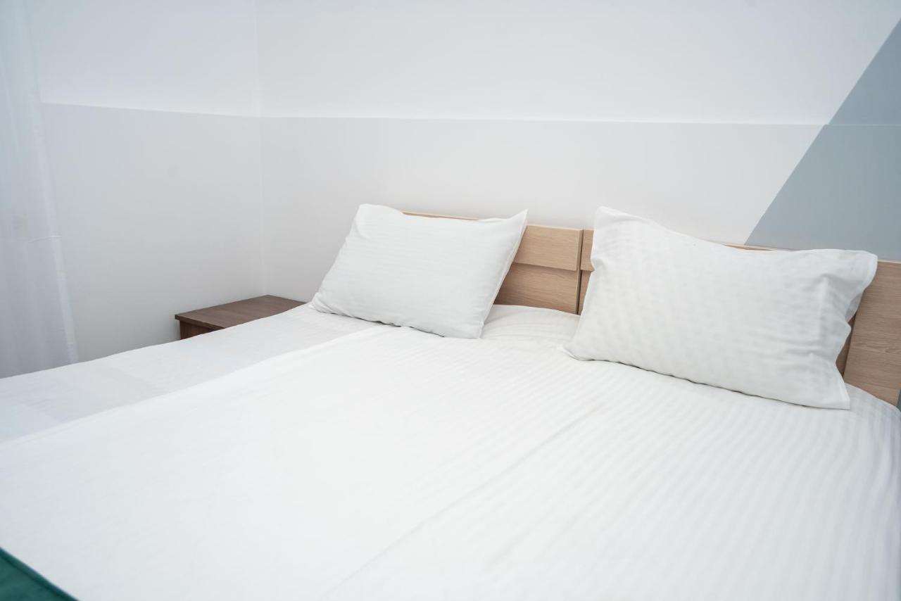 Tiflis Hotel Eksteriør bilde