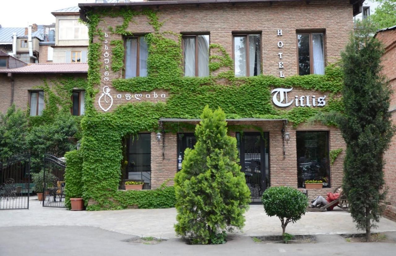 Tiflis Hotel Eksteriør bilde