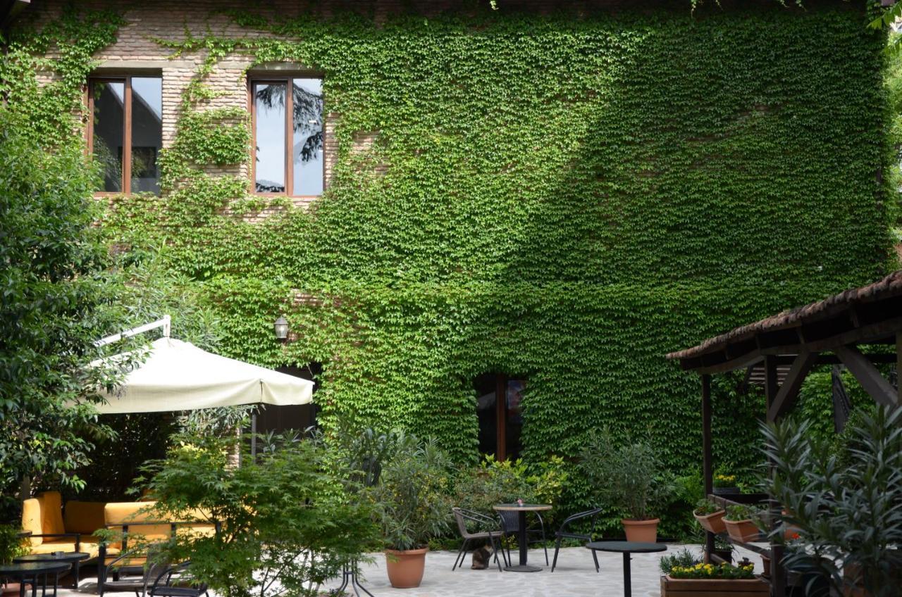 Tiflis Hotel Eksteriør bilde